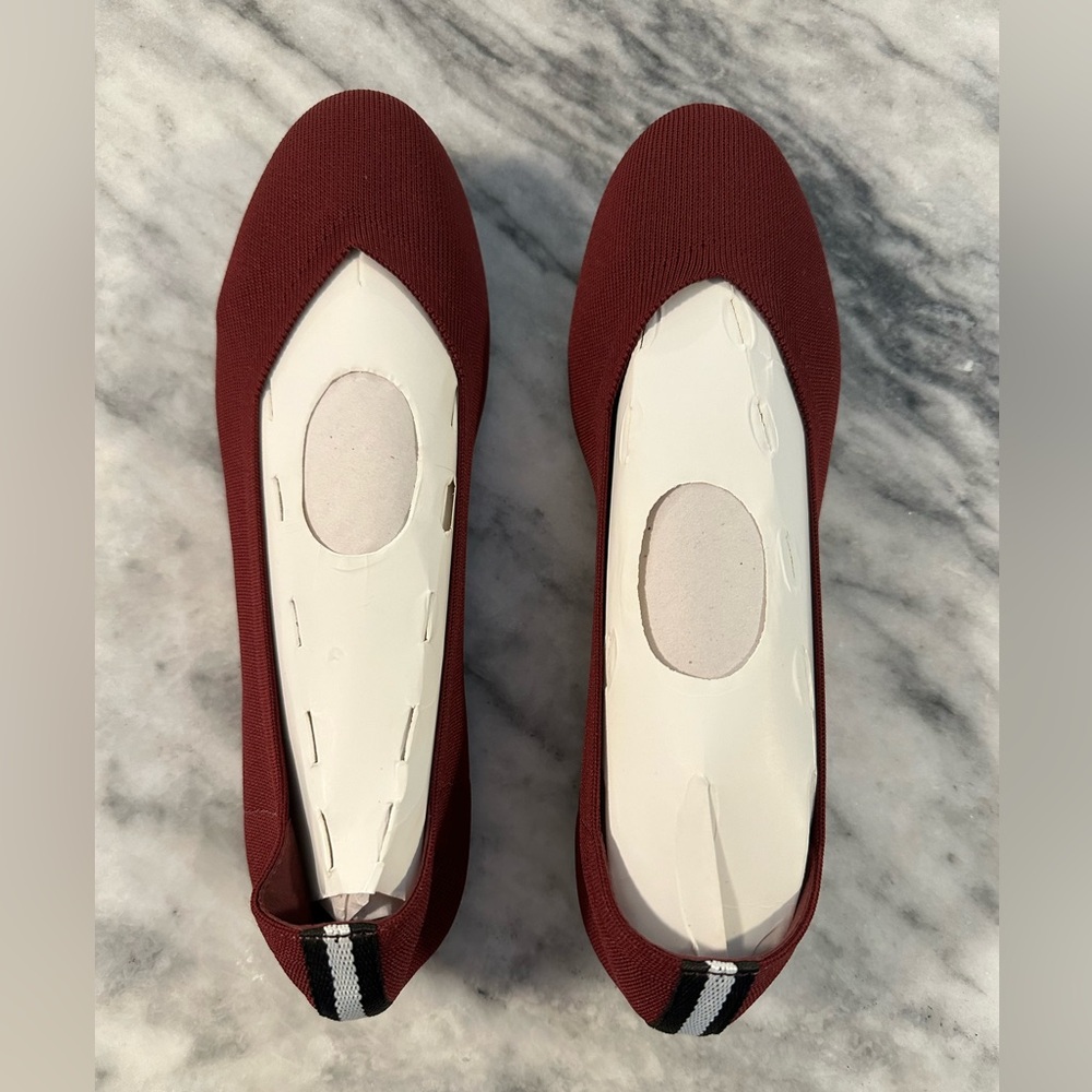 MIA Kerri Knit Flats - Maroon, W 8.5